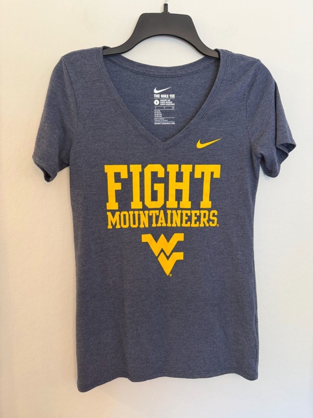 Nike West Virginia Mountaineers Fight Mountaineers V-Neck Tee Size Small